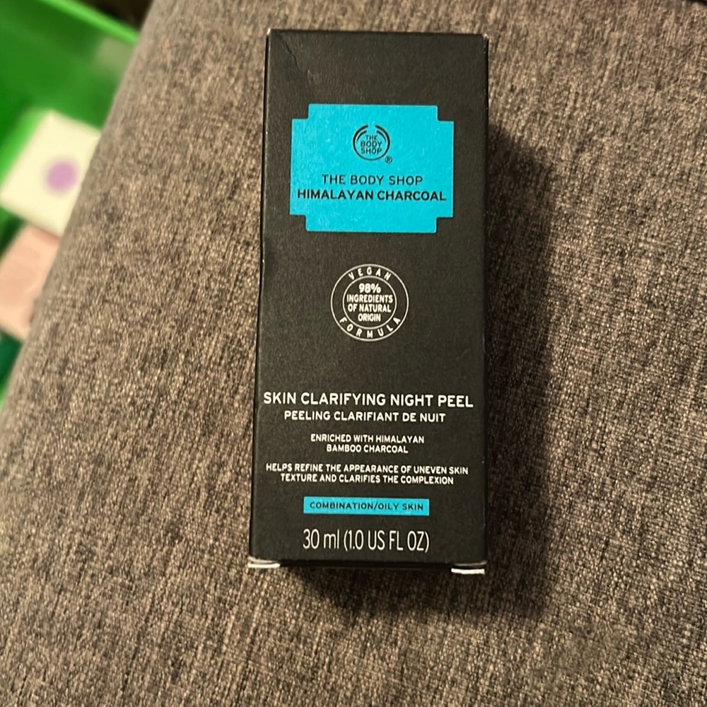 The body shop, Himalayan charcoal, night peel